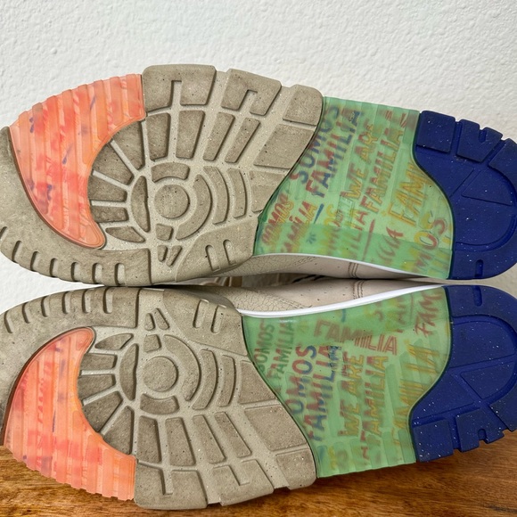 Nike Air Trainer 1 ‘La Familia’ - Picture 10 of 11